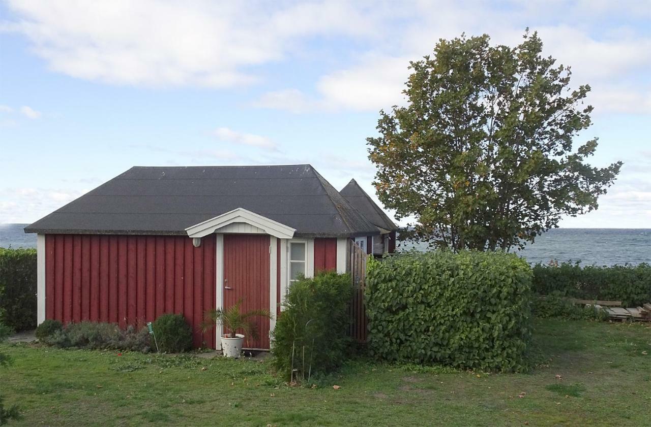 1C, Foersta Parkett, 50M Till Badstrand Byxelkrok Exterior photo